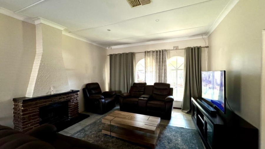 4 Bedroom Property for Sale in Monument Heights Northern Cape